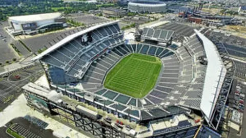 前教练谈加维：抢球强硬 小个头频抢头球